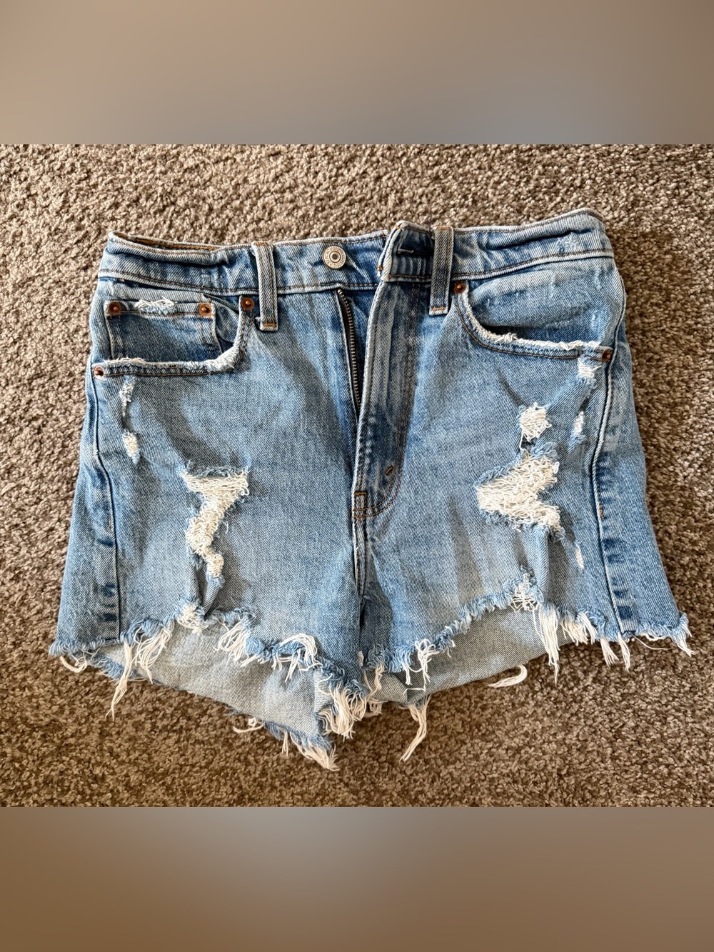 Abercrombie & Fitch High Rise Mom Short